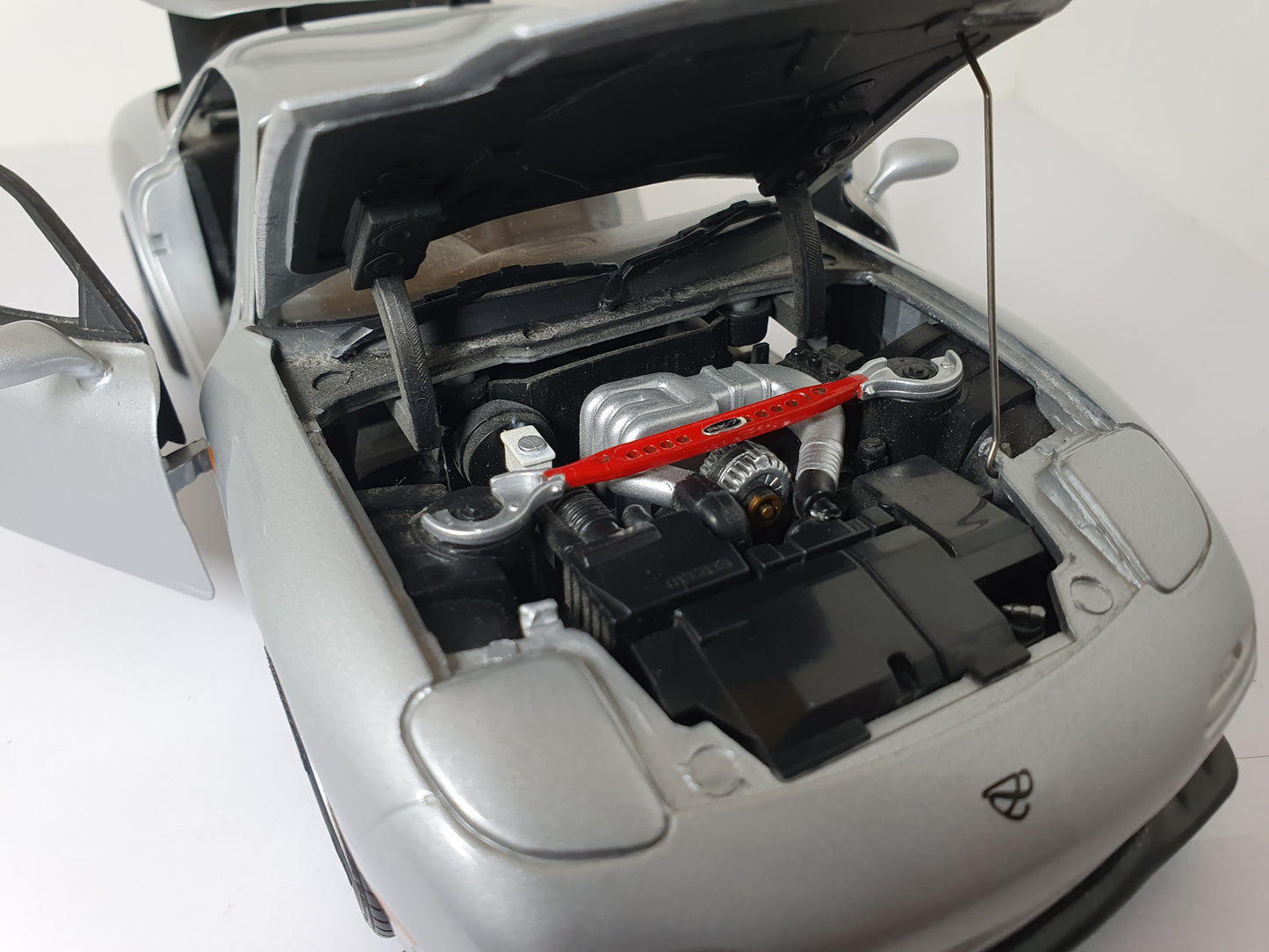 1:18 Mazda RX-7 FD 1993 ~ Kyosho ~ Silver