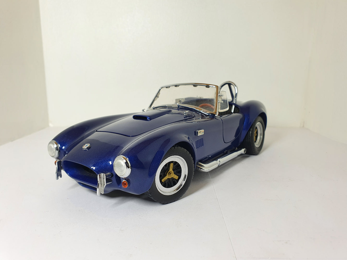 1:18 Shelby Cobra 427 S/C ~ Kyosho ~ Deep Blue