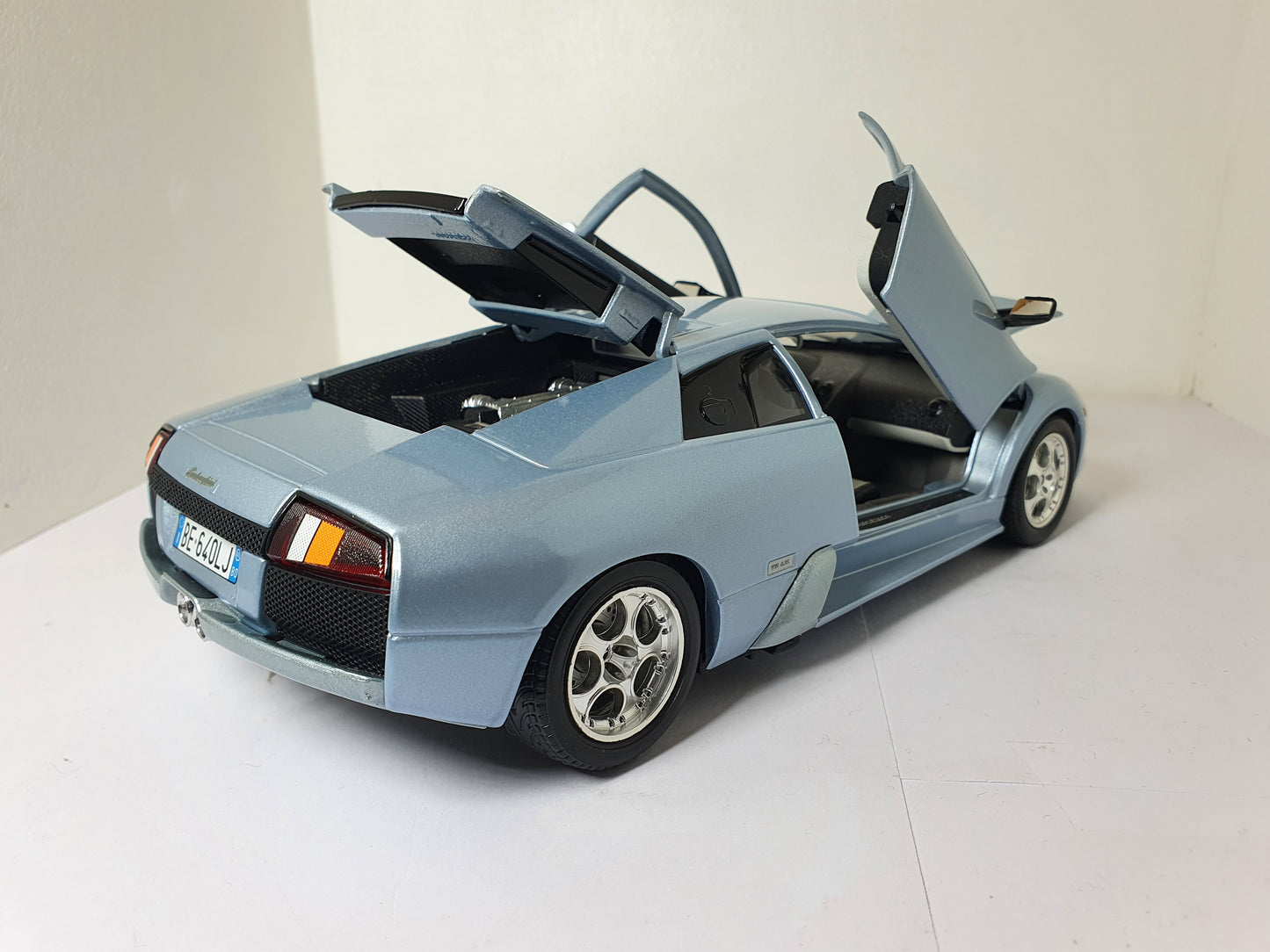 1:18 Lamborghini Murcielago 3316 ~ Bburago ~ Silver Blue