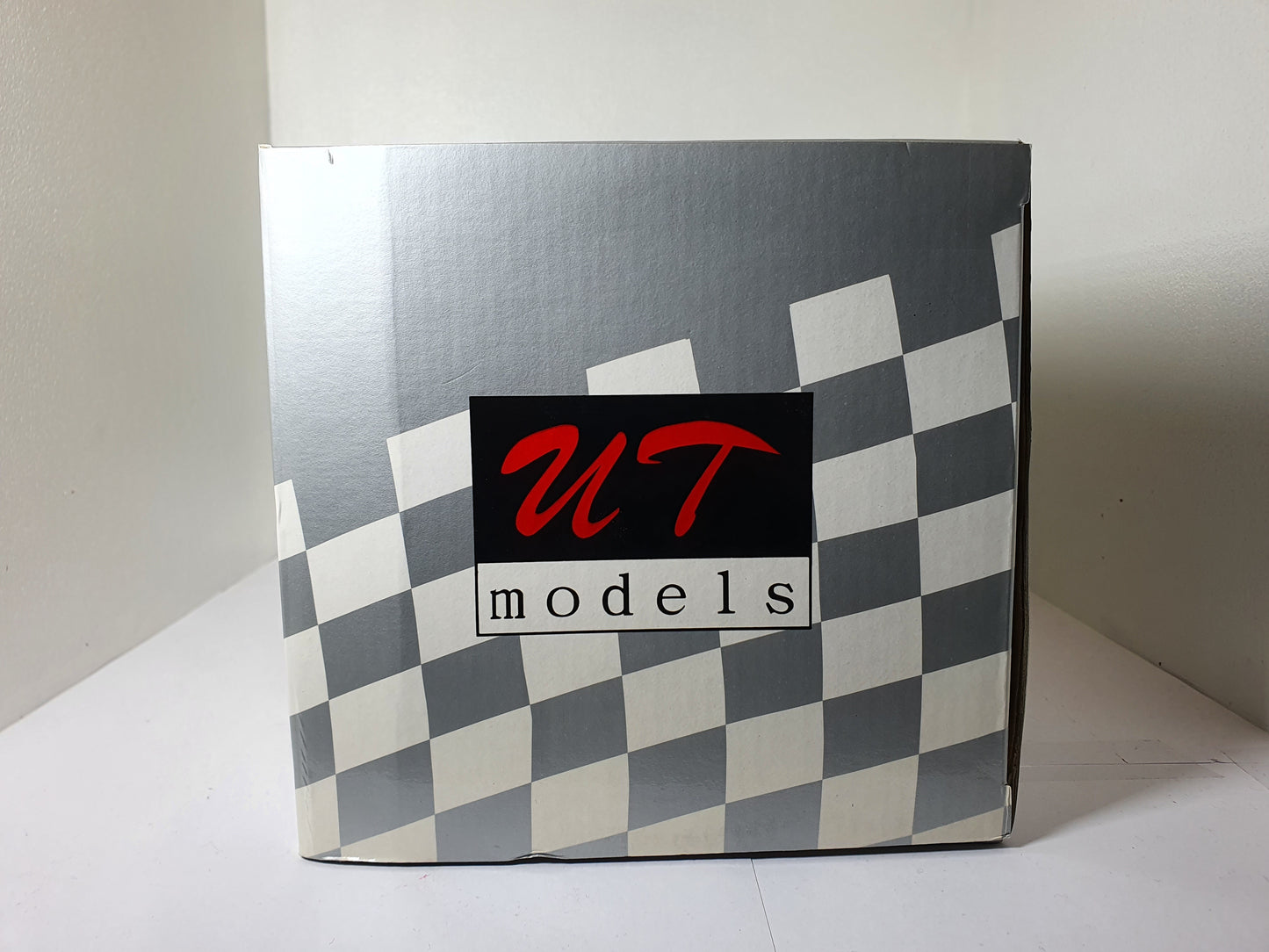 1:18 Ford Escort WRC RAC Rally Repsol ~ UT Models ~ White