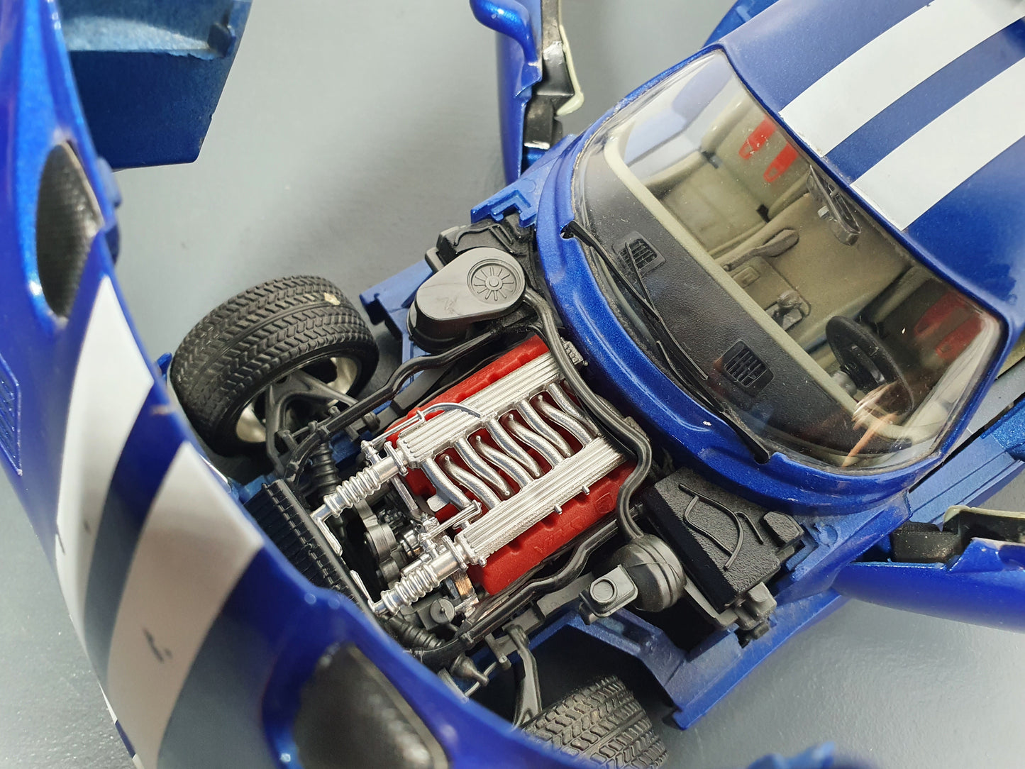 1:18 Dodge Viper GTS-R ~ Bburago ~ Metallic Blue