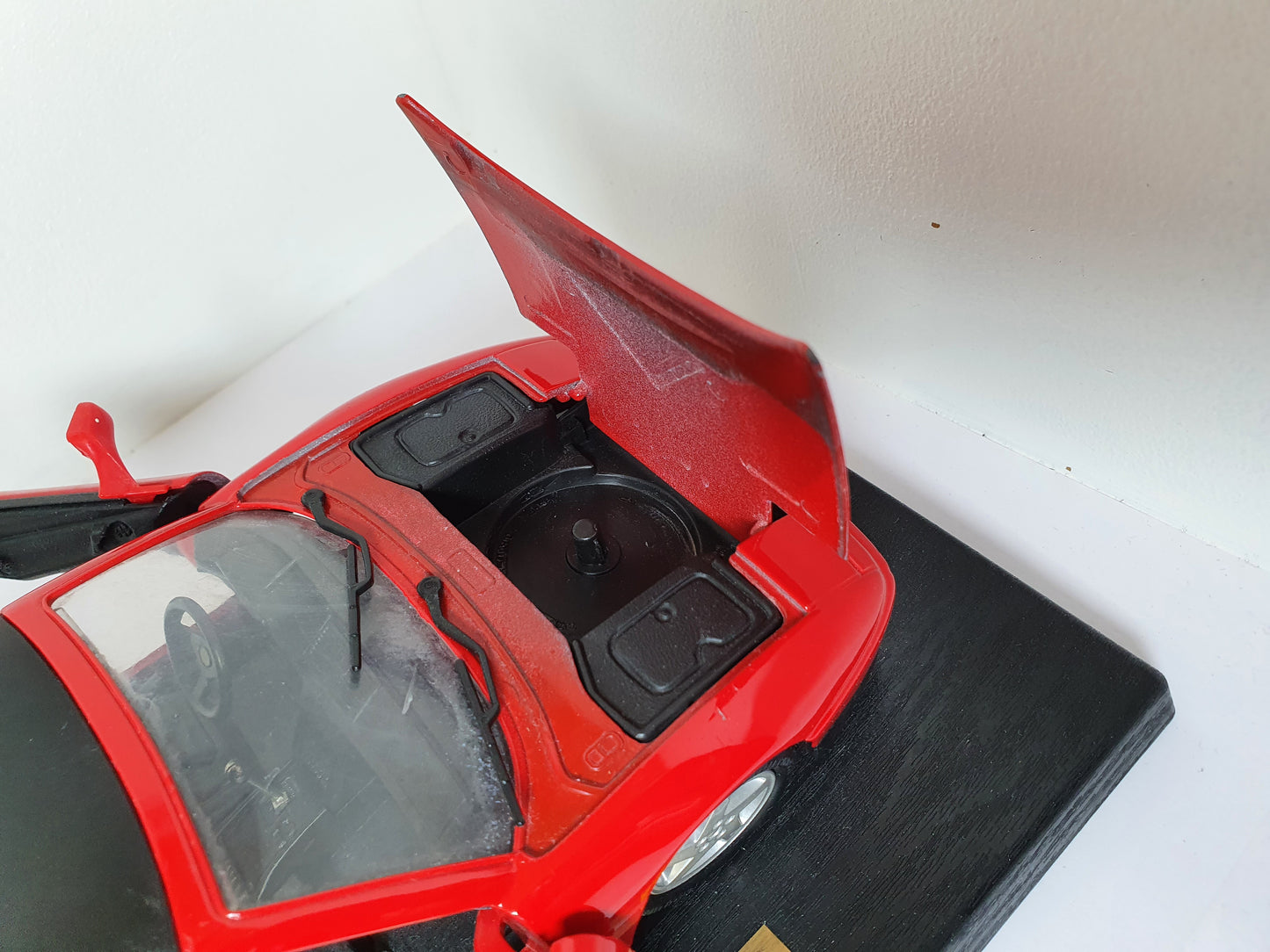 1:18 Ferrari 348 TS ~ Maisto ~ Rosso Corsa