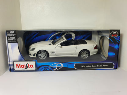 1:18 Mercedes SL63 AMG ~ Maisto ~ White