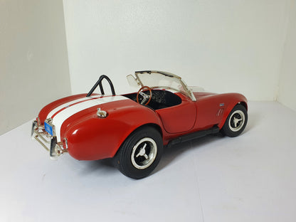 1:18 Shelby Cobra 427 S/C ~ ERTL ~ Red