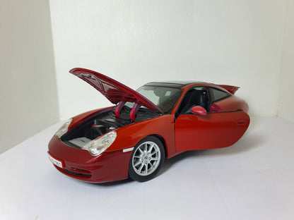 1:18 Porsche 911 Targa 996 ~ Maisto ~ Red