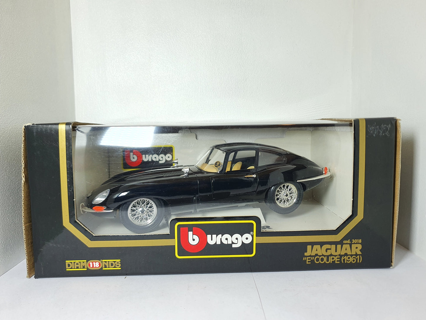 1:18 Jaguar E-Type Series 1 Coupe ~ Bburago ~ Black