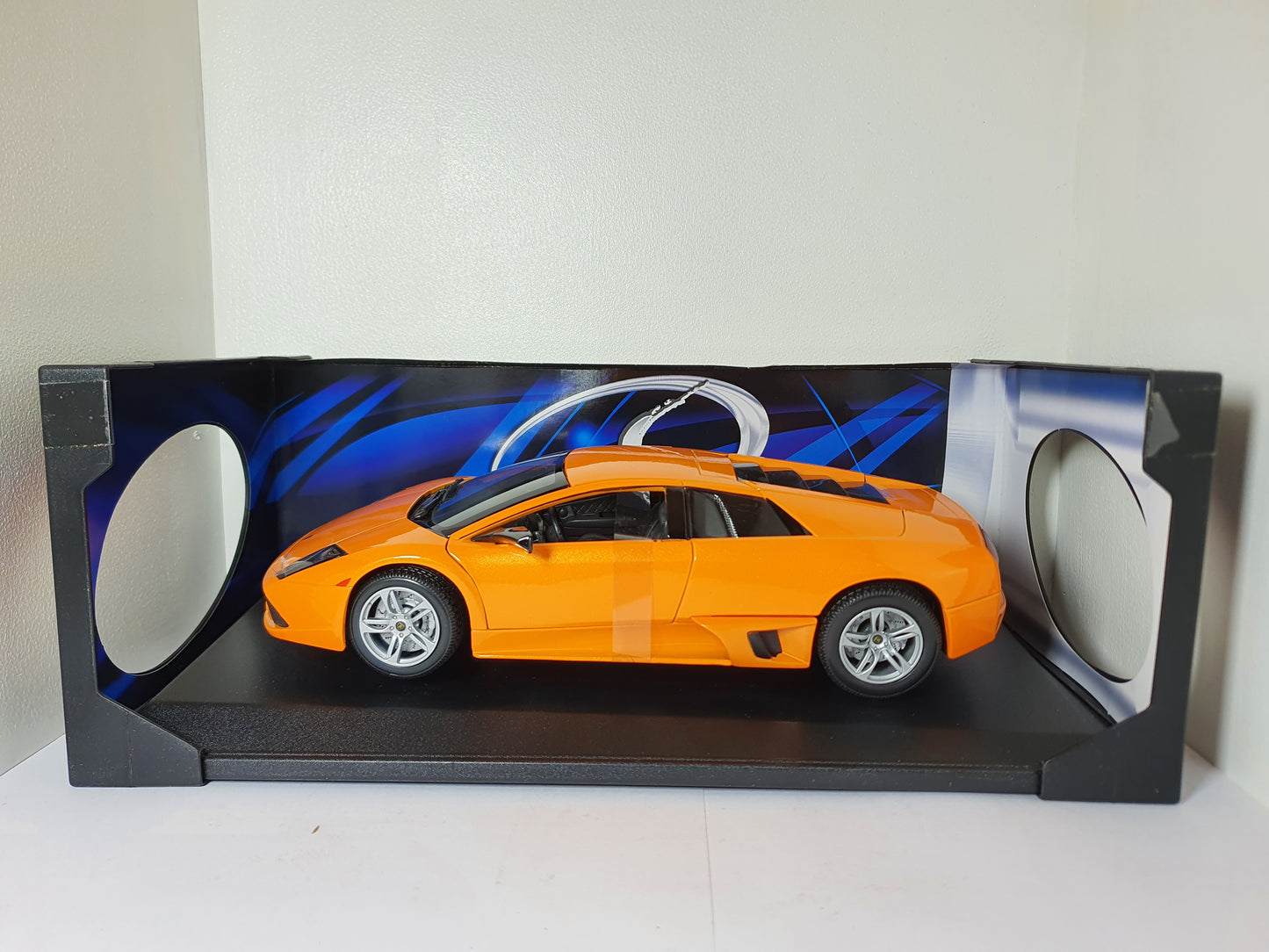 1:18 Lamborghini Murcielago LP-640 ~ Maisto ~ Arancio Argos (Orange)