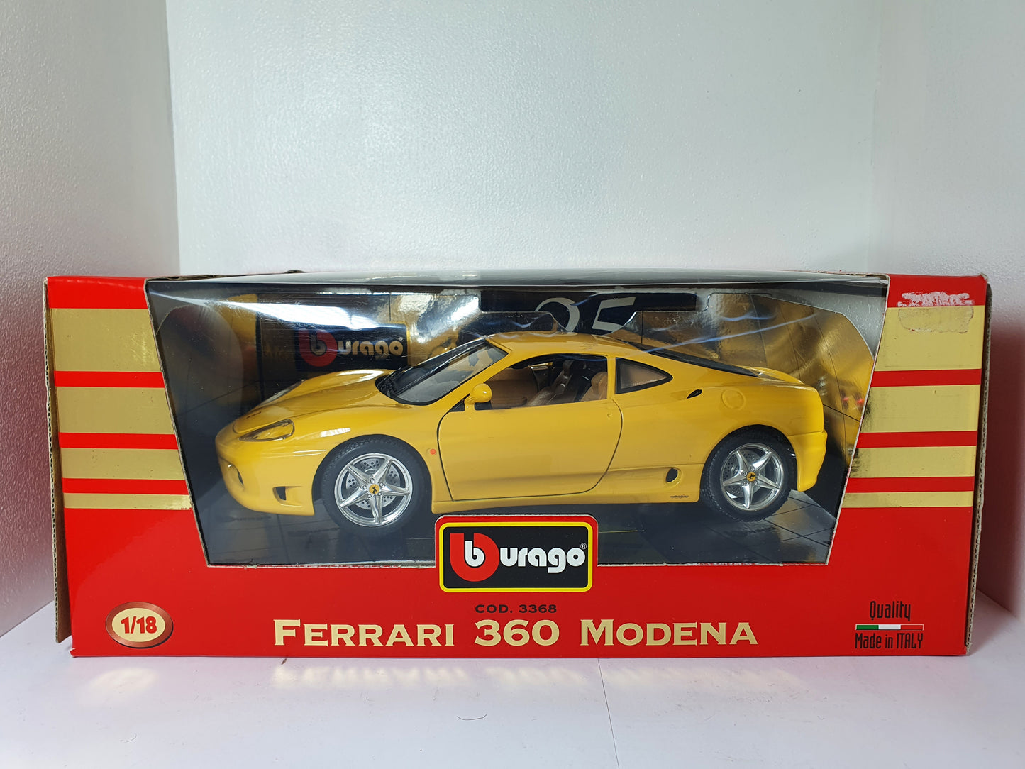 1:18 Ferrari 360 Modena ~ Bburago ~ Yellow