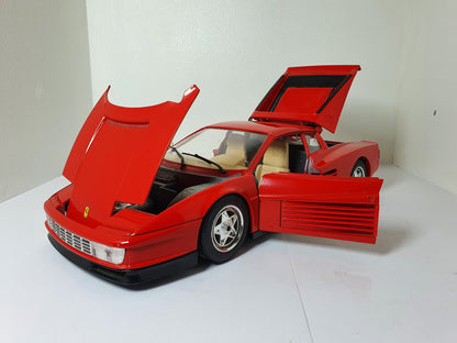 1:18 Ferrari Testarossa ~ Bburago ~ Red