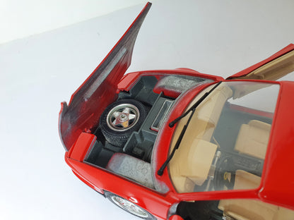 1:18 Ferrari Testarossa ~ Bburago ~ Red