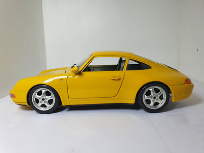 1:18 Porsche 911 Carrera 993 ~ Bburago ~ Yellow