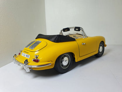 1:18 Porsche 356 Cabriolet ~ Bburago ~ Yellow