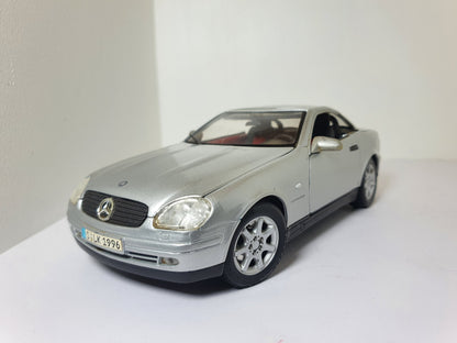 1:18 Mercedes SLK 230 ~ Maisto ~ Silver