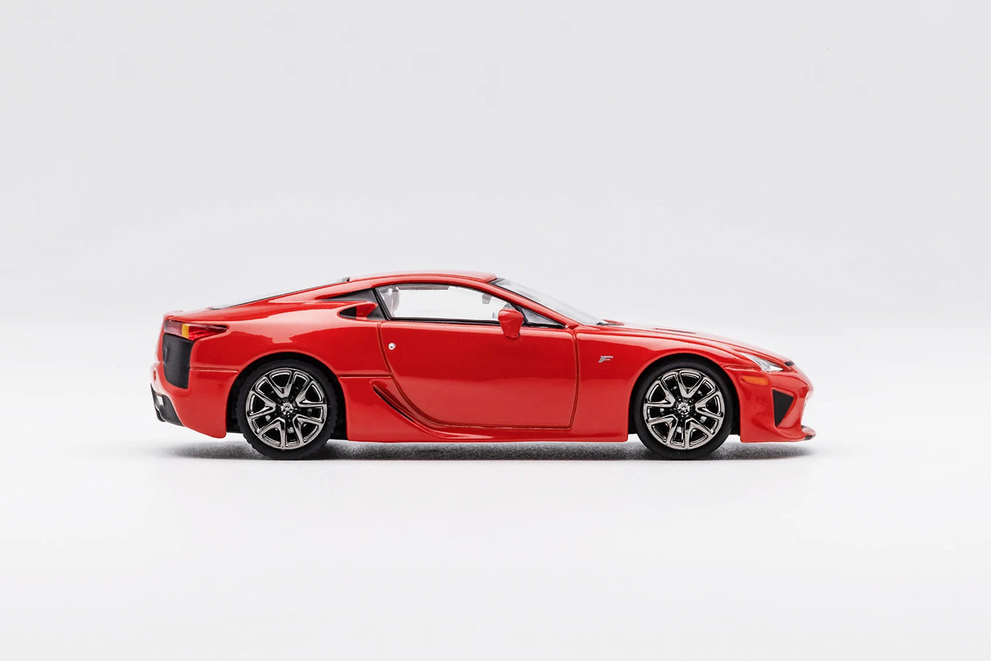 1:64 Lexus LFA ~ Red