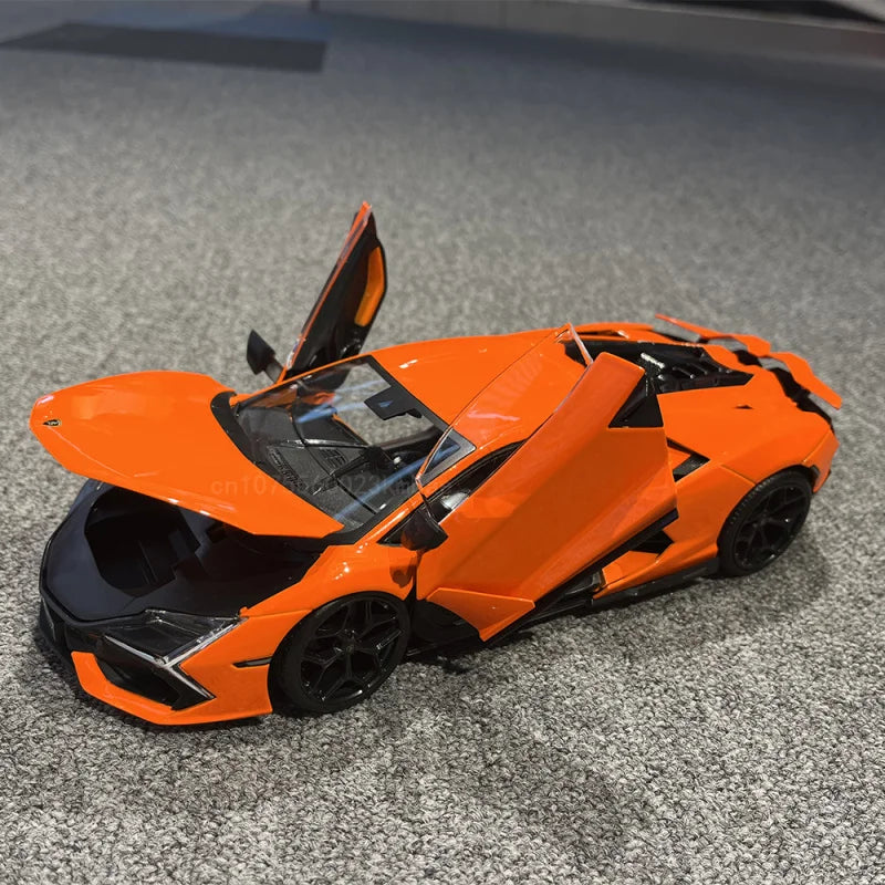 1:18 Lamborghini Revuelto ~ Bburago ~ Orange