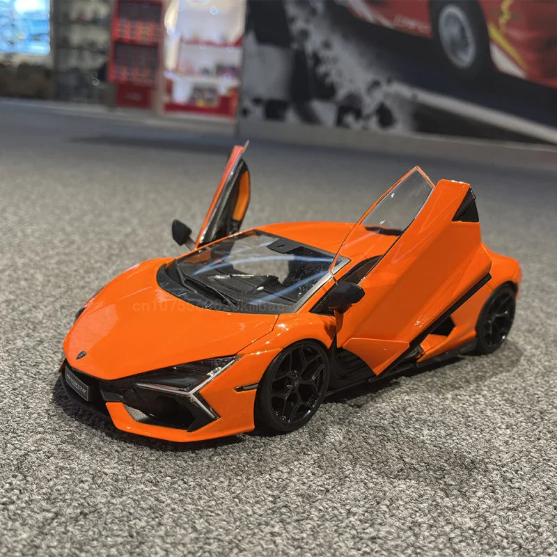 1:18 Lamborghini Revuelto ~ Bburago ~ Orange