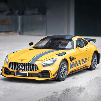 1:18 Mercedes-Benz AMG GT-R Pro Style Diecast ~ Yellow