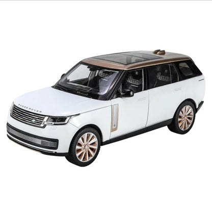 1:18 Range Rover Vogue L460 Style Diecast ~ White