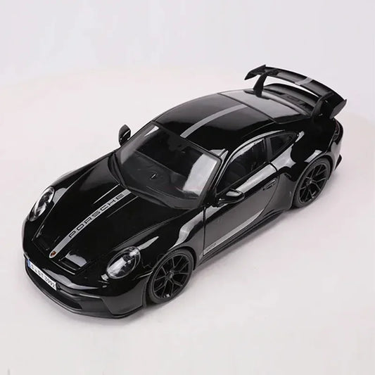 1:18 Porsche 911 GT3 992 ~ Maisto ~ Black