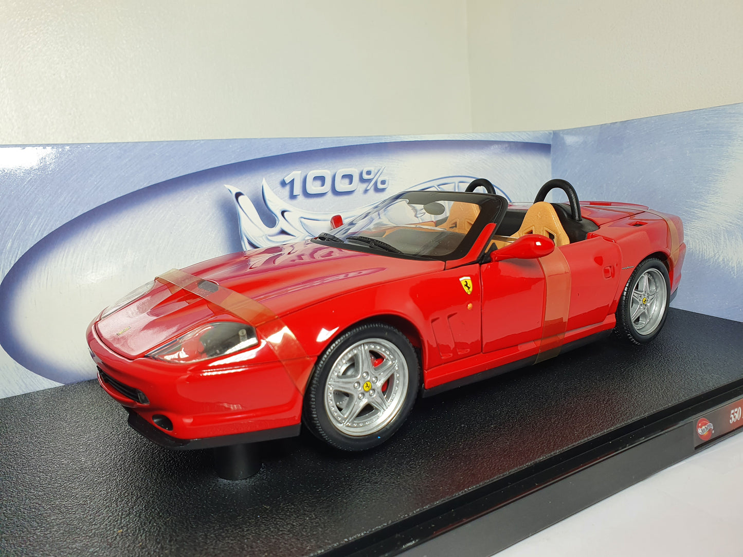 1:18 Ferrari 550 Barchetta Pininfarina ~ Hot Wheels ~ Red