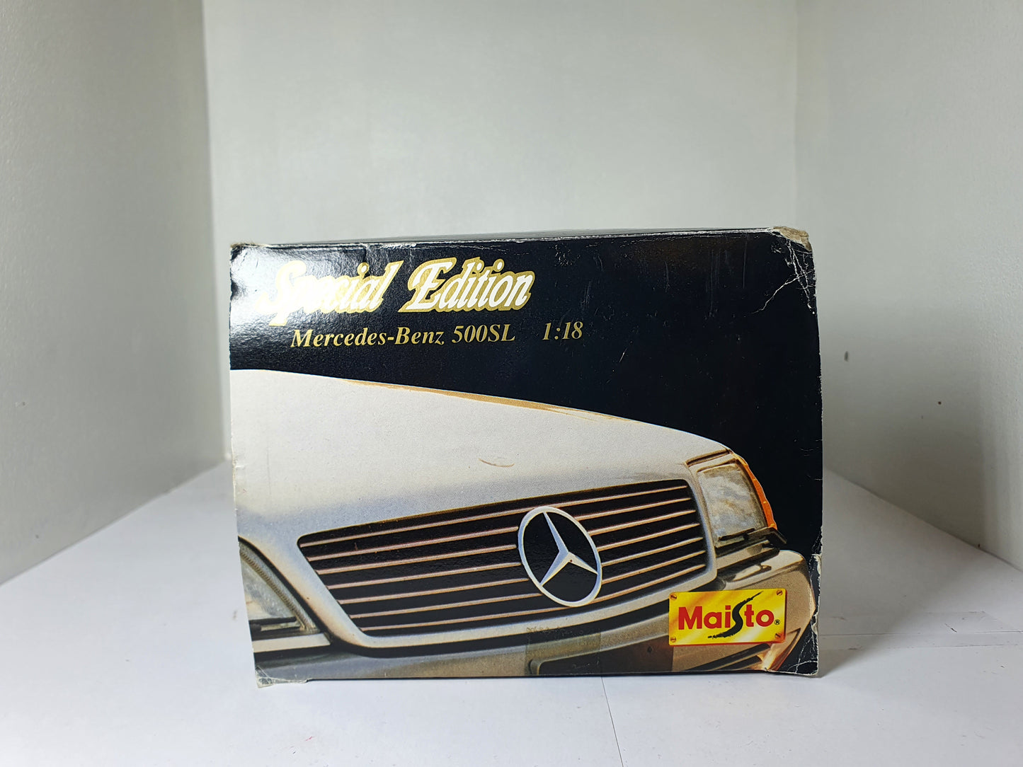 1:18 Mercedes 500SL R129 ~ Maisto ~ Grey