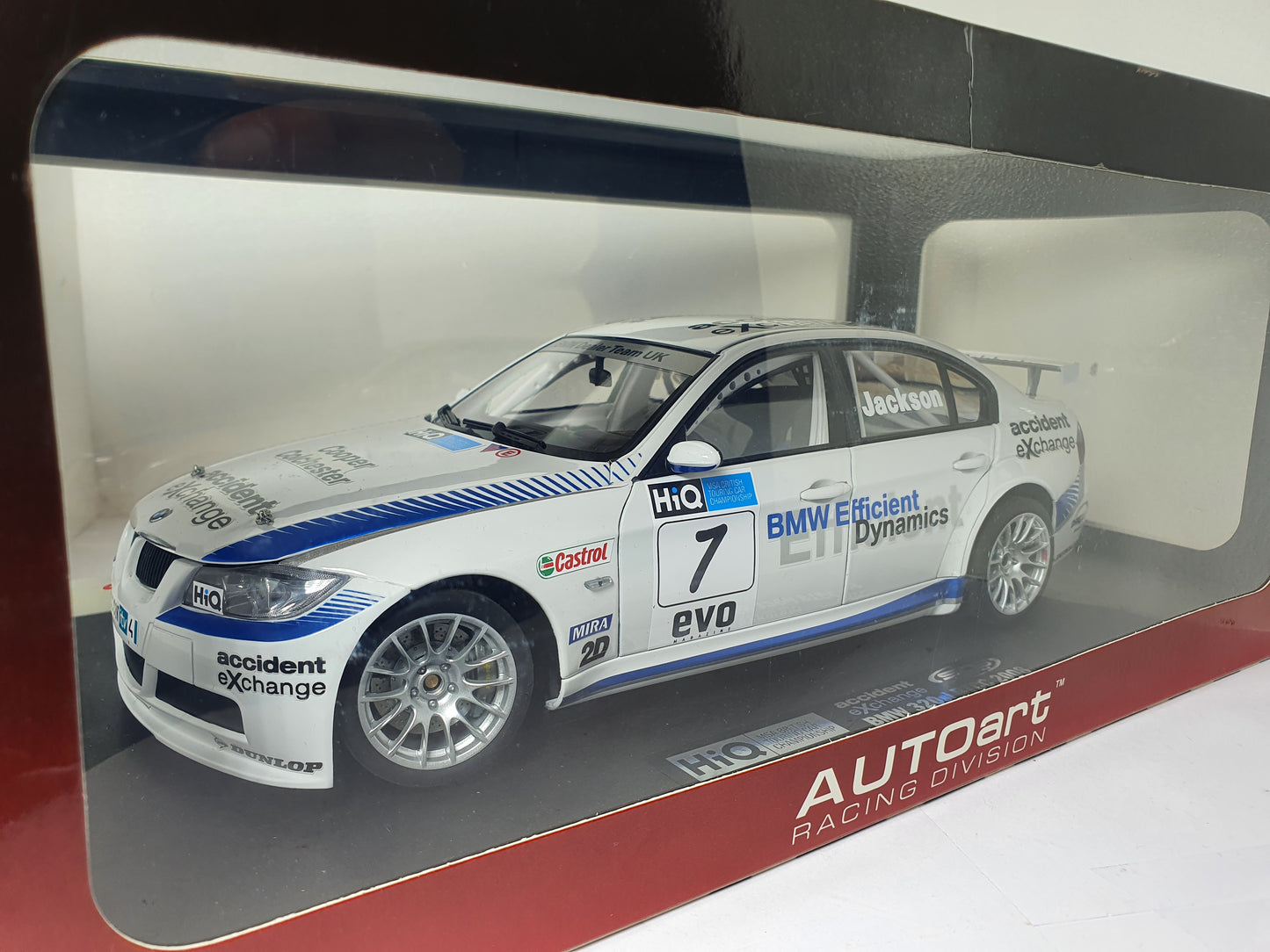 1:18 BMW 320si ~ AUTOart ~ BTCC 2008 #7 Jackson