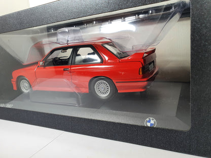 1:18 BMW M3 E30 Dealer Edition ~ Minichamps ~ Red