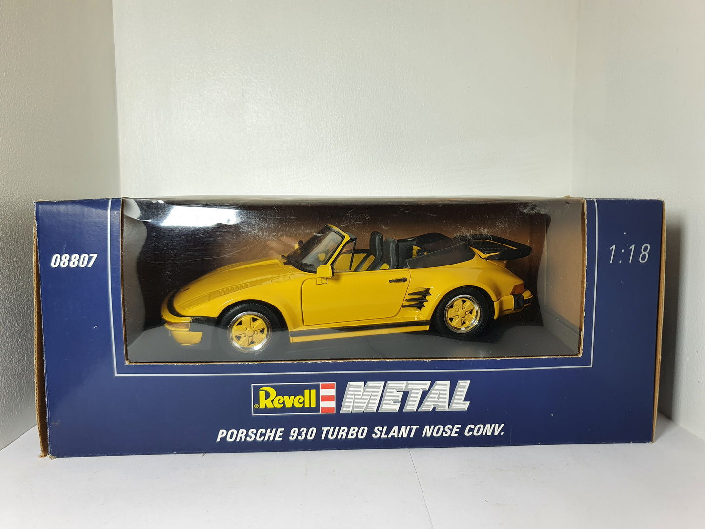 1:18 Porsche 930 Turbo Slantnose ~ Revell ~ Yellow