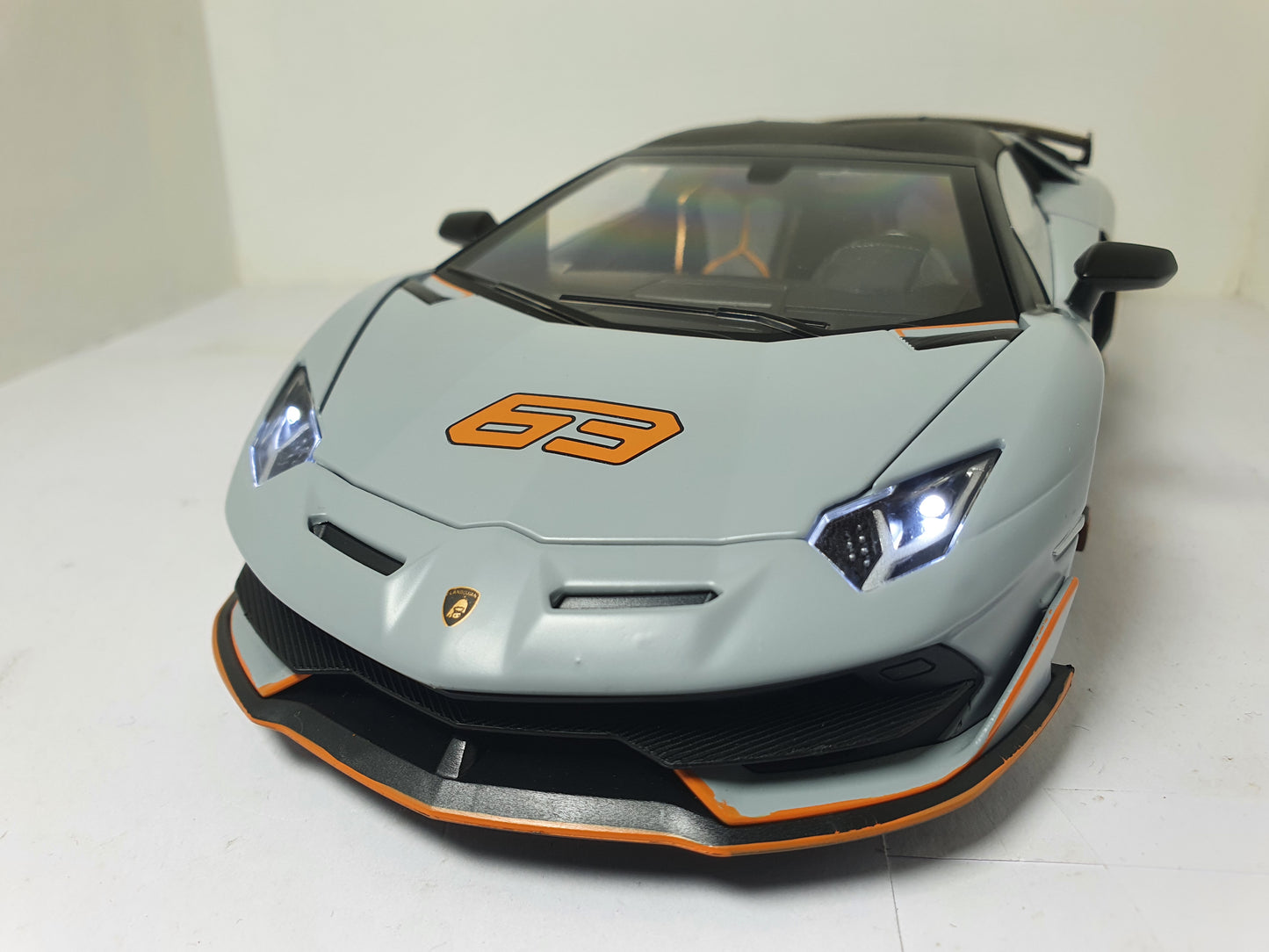 1:18 Lamborghini Aventador SVJ 63 ~ Gray