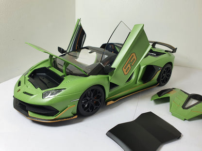 1:18 Lamborghini Aventador SVJ 63 ~ Green