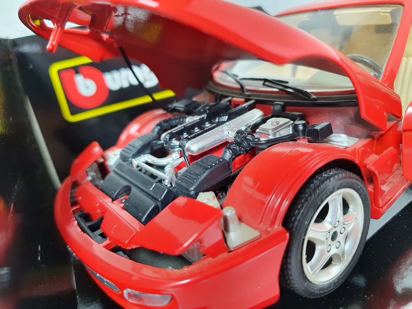 1:18 Ferrari 456 GT ~ Bburago ~ Rosso Corsa