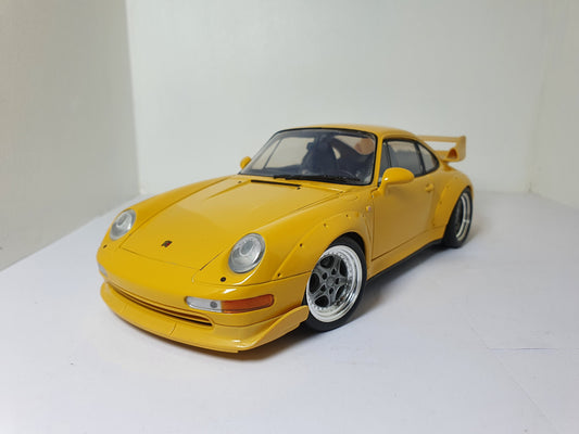 1:18 Porsche 911 GT2 993 ~ UT Models ~ Yellow