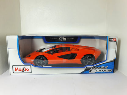 1:18 Lamborghini Countach ~ Maisto Special Edition ~ Orange