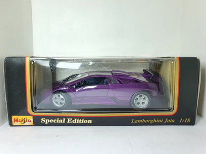 1:18 Lamborghini Diablo SE-30 Jota ~ Maisto ~ Purple