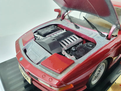 1:18 BMW 850i E31 ~ Maisto ~ Maroon Red