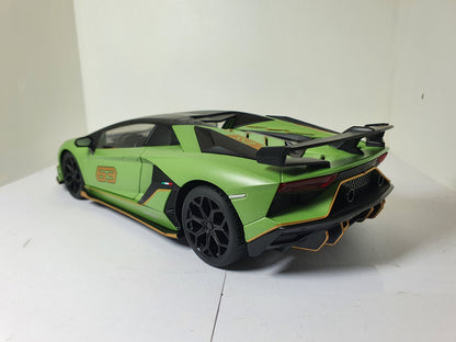 1:18 Lamborghini Aventador SVJ 63 ~ Green