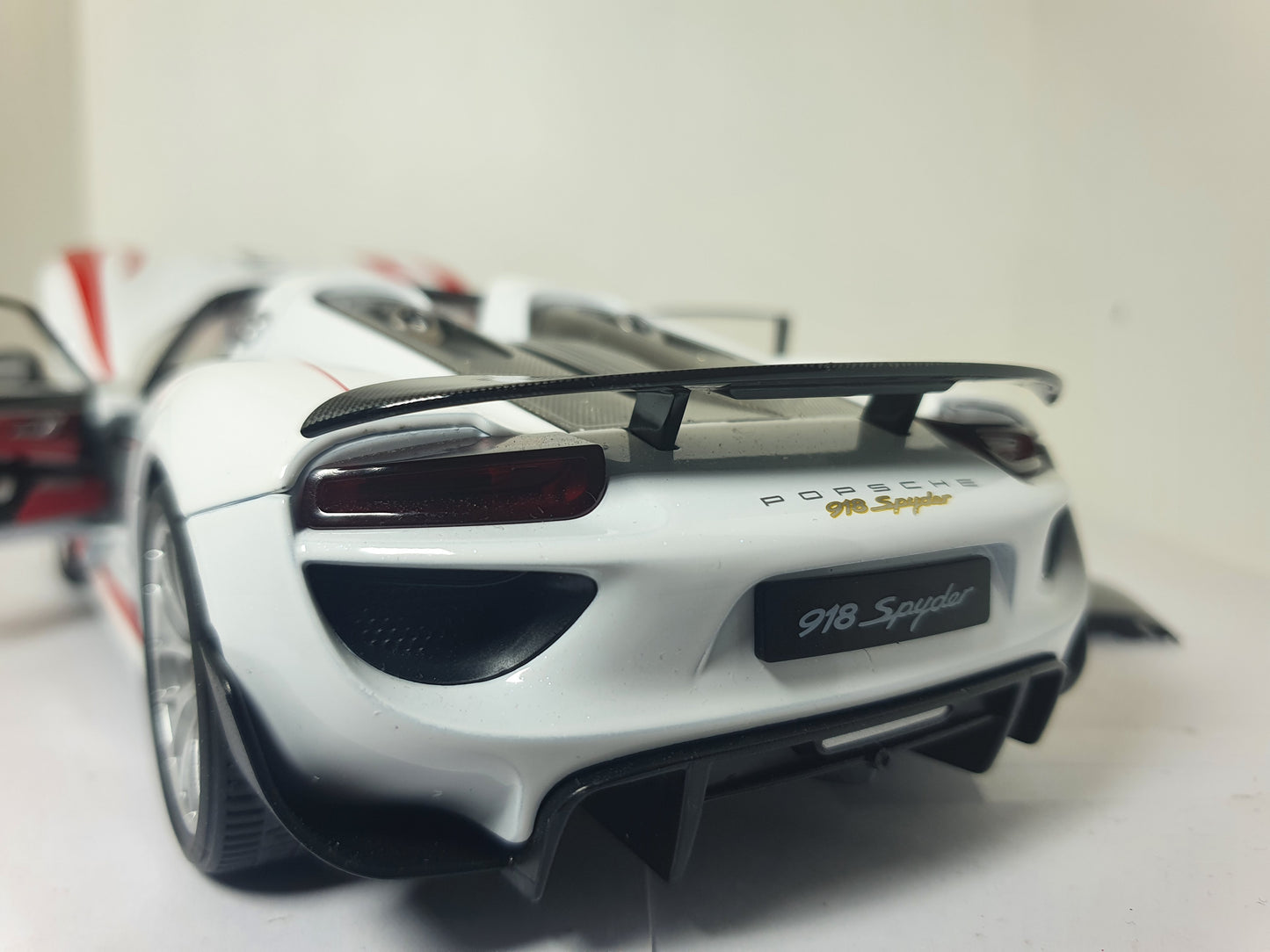 1:18 Porsche 918 Spyder Weissach ~ Salzburg Livery