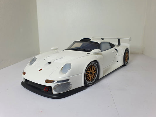 1:18 Porsche 911 GT1 993 Plain Body ~ UT Models ~ White