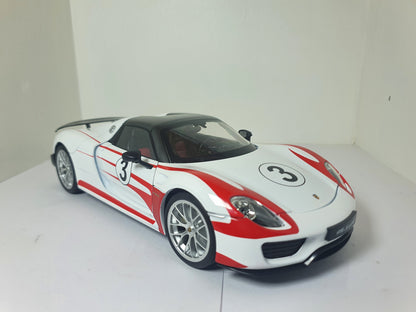 1:18 Porsche 918 Spyder Weissach ~ Salzburg Livery