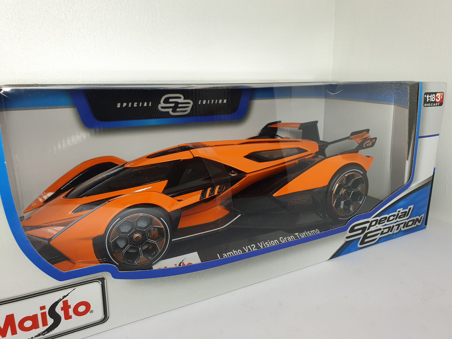 1:18 Lamborghini V12 Vision Gran Turismo ~ Maisto Special Edition ~ Orange