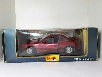 1:18 BMW 850i E31 ~ Maisto ~ Maroon Red