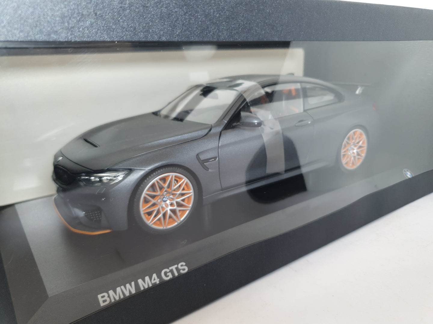 1:18 BMW M4 GTS ~ Minichamps ~ Matte Grey