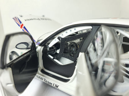 1:18 BMW 320si ~ Kyosho ~ WTCC 2006 Andy Priaulx