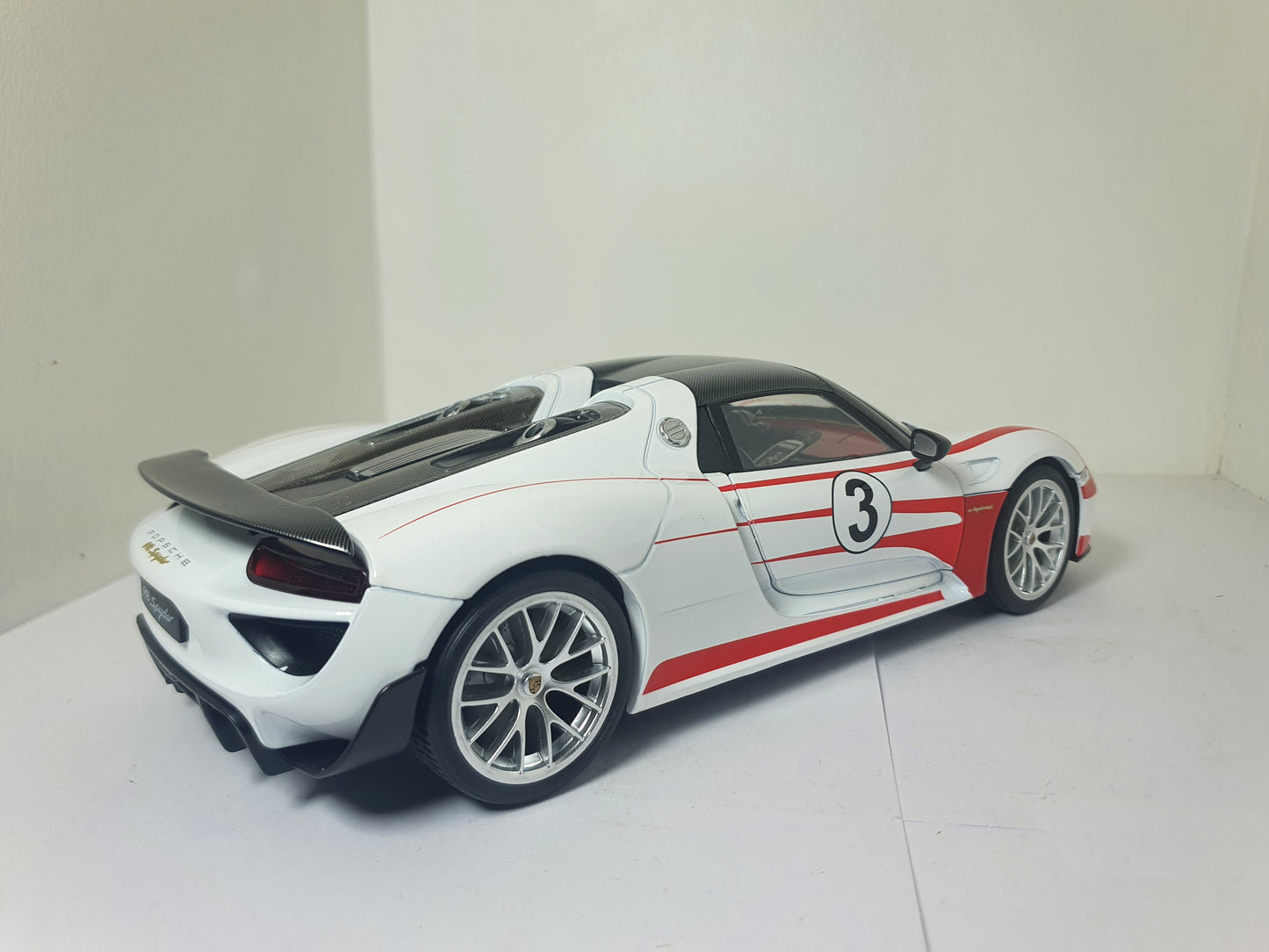 1:18 Porsche 918 Spyder Weissach ~ Salzburg Livery